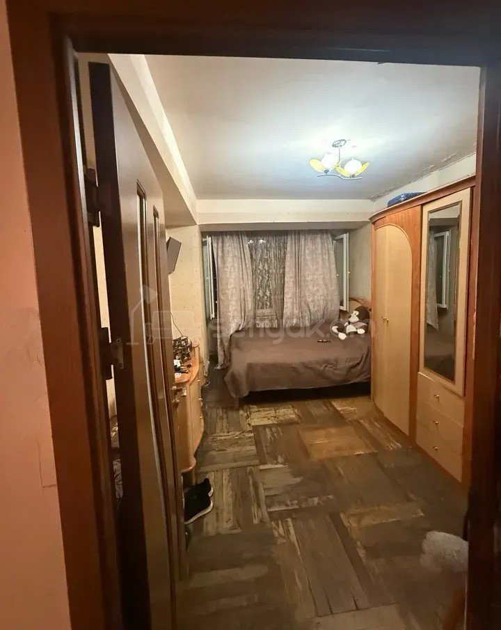 3 Սենյականոց Բնակարան, 84քմ, 11/14 հարկ, Նորմալ Վիճակում