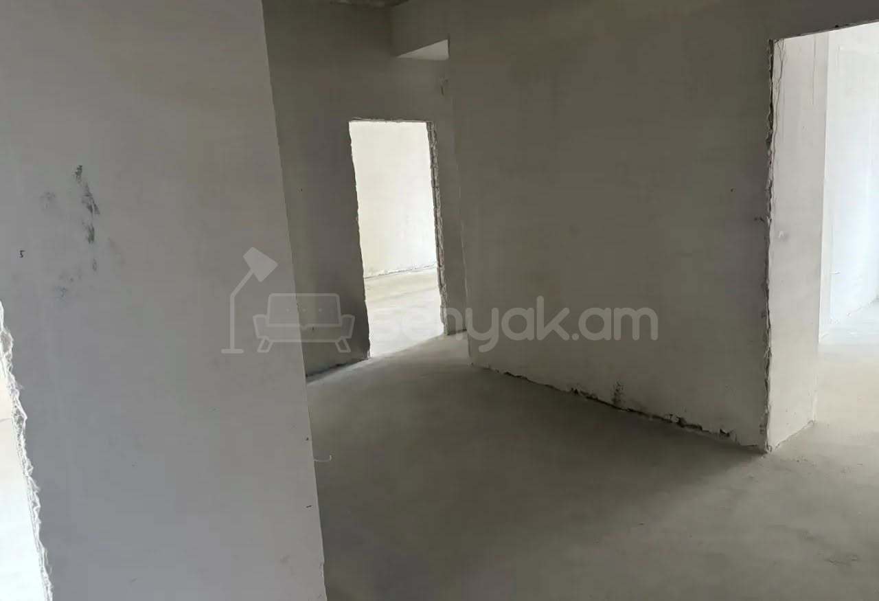 4 Սենյականոց Բնակարան Նորակառույցում, 112քմ, 2/16 հարկ, Նորմալ Վիճակում