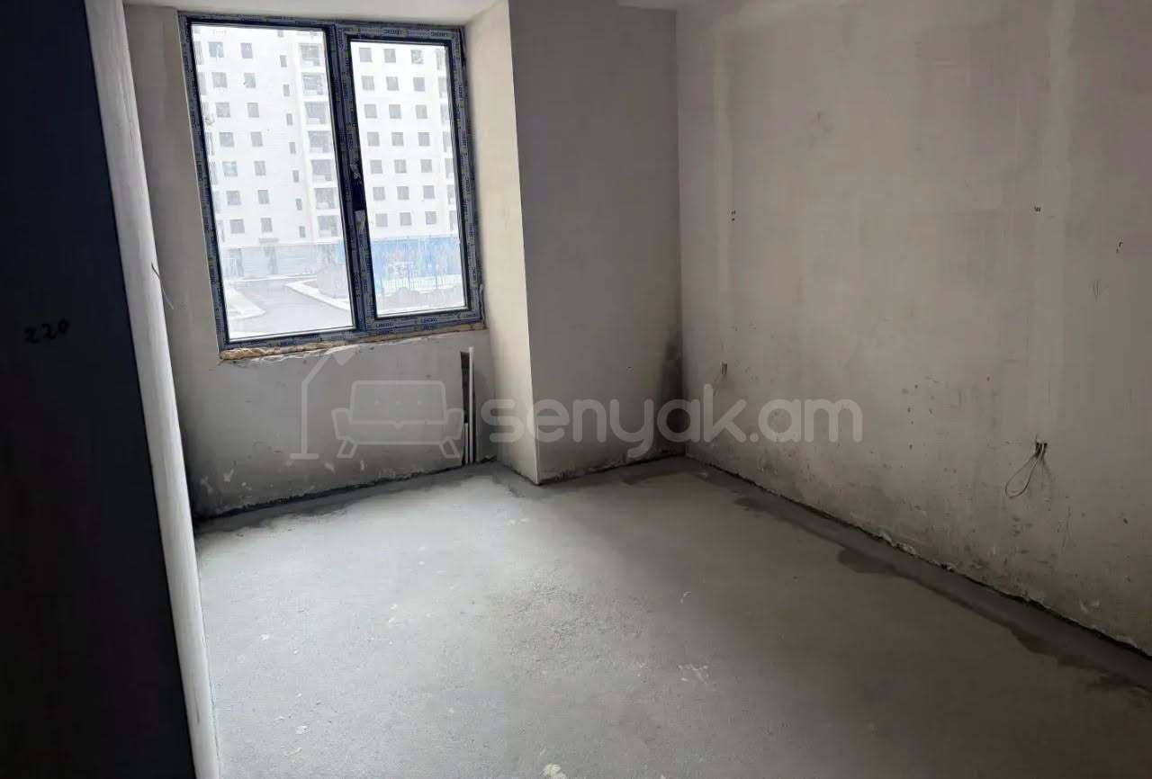4 Սենյականոց Բնակարան Նորակառույցում, 112քմ, 2/16 հարկ, Նորմալ Վիճակում