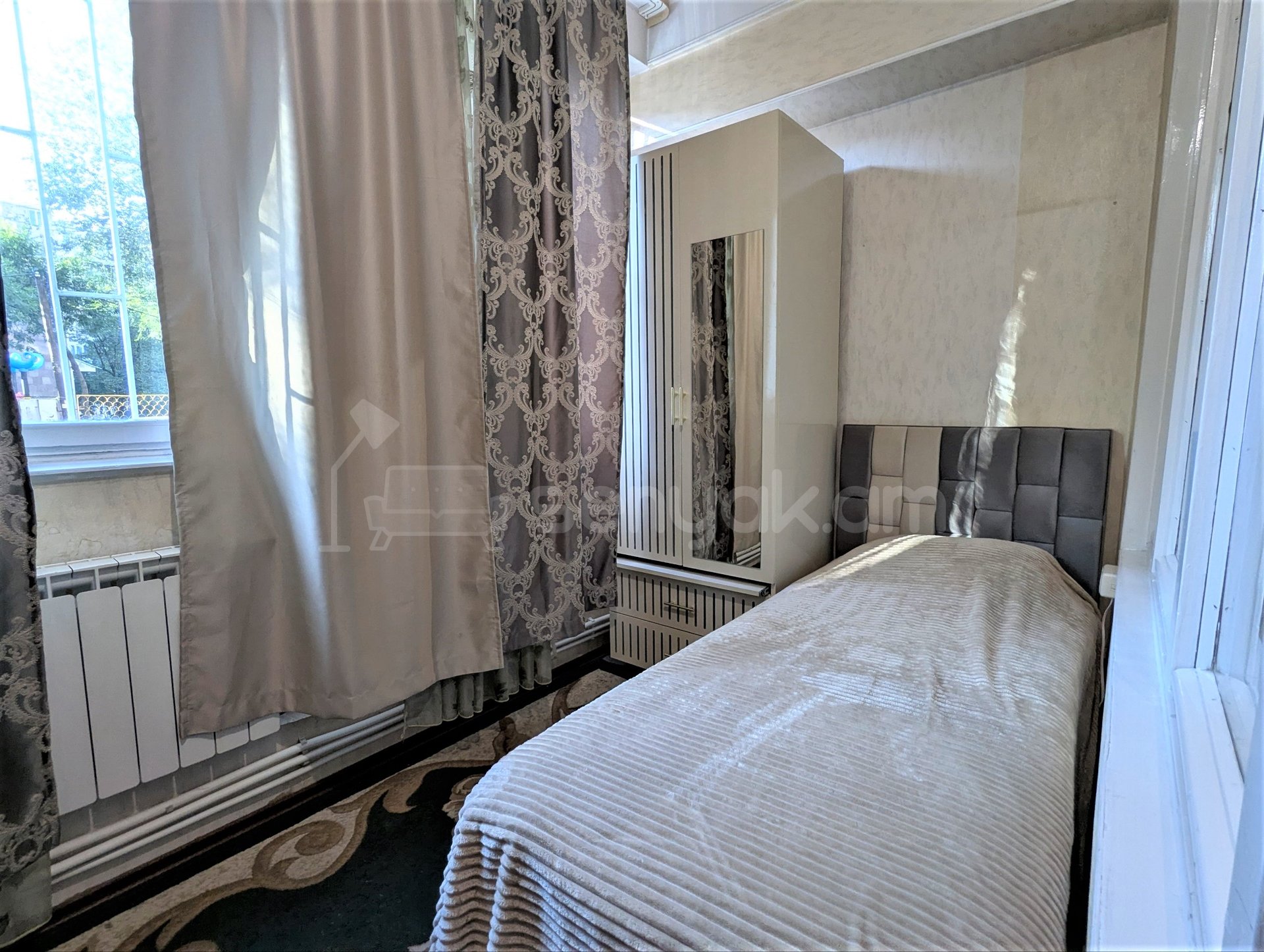 4 Սենյականոց Բնակարան, 92քմ, 2/9 հարկ, Կապիտալ Վերանորոգված, Կահավորված, Արևկող