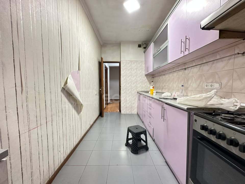 3 Սենյականոց Բնակարան, 80քմ, 1/9 հարկ, Կապիտալ Վերանորոգված