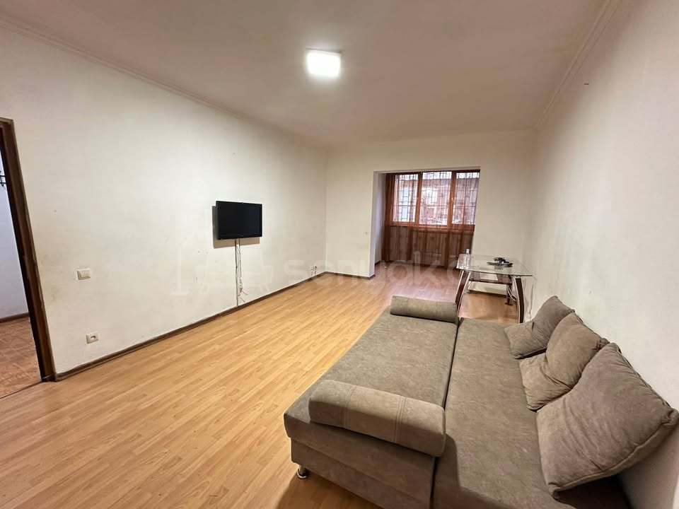 3 Սենյականոց Բնակարան, 80քմ, 1/9 հարկ, Կապիտալ Վերանորոգված