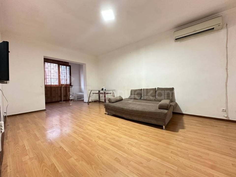3 Սենյականոց Բնակարան, 80քմ, 1/9 հարկ, Կապիտալ Վերանորոգված