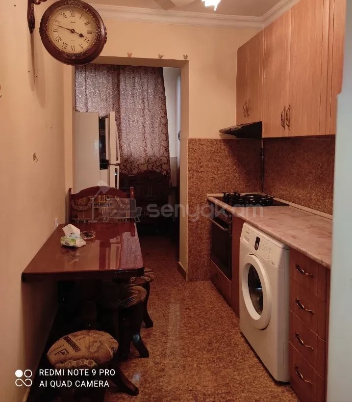 2 Սենյականոց Բնակարան, 57քմ, 4/9 հարկ, Նորմալ Վիճակում, Կահավորված, Արևկող