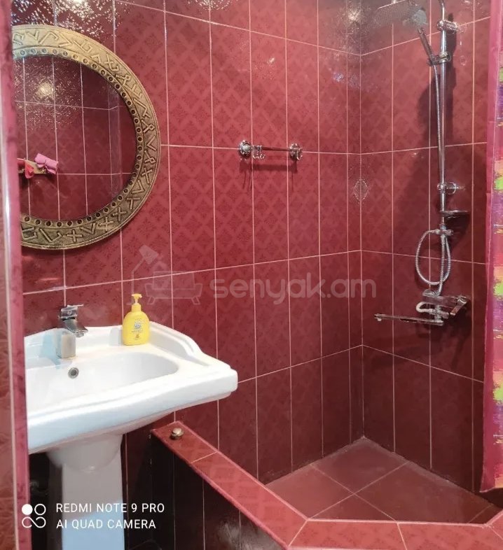 2 Սենյականոց Բնակարան, 57քմ, 4/9 հարկ, Նորմալ Վիճակում, Կահավորված, Արևկող