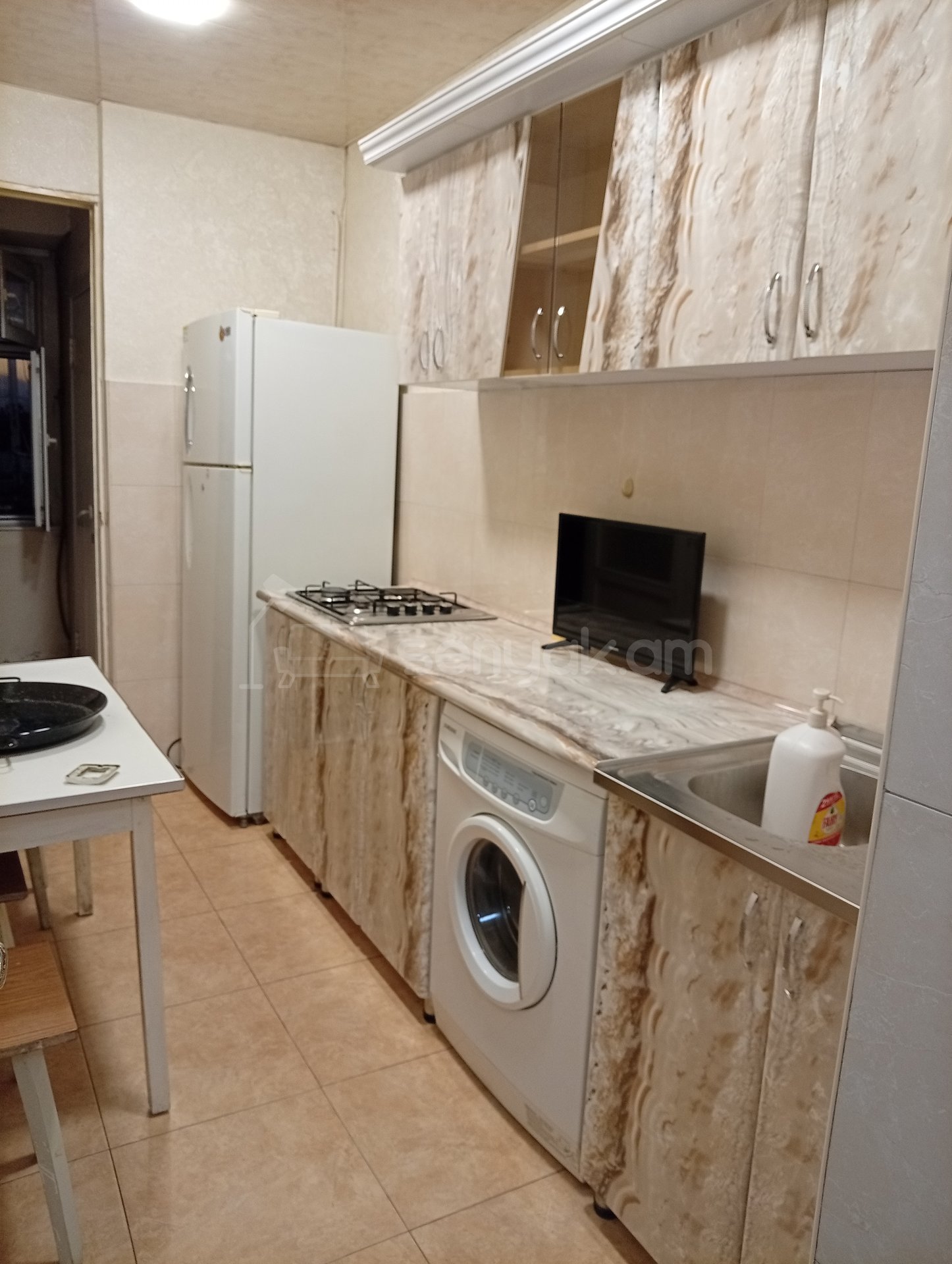 3 Սենյականոց Բնակարան, 69քմ, 3/9 հարկ, Կոսմետիկ Վերանորոգված, Կահավորված
