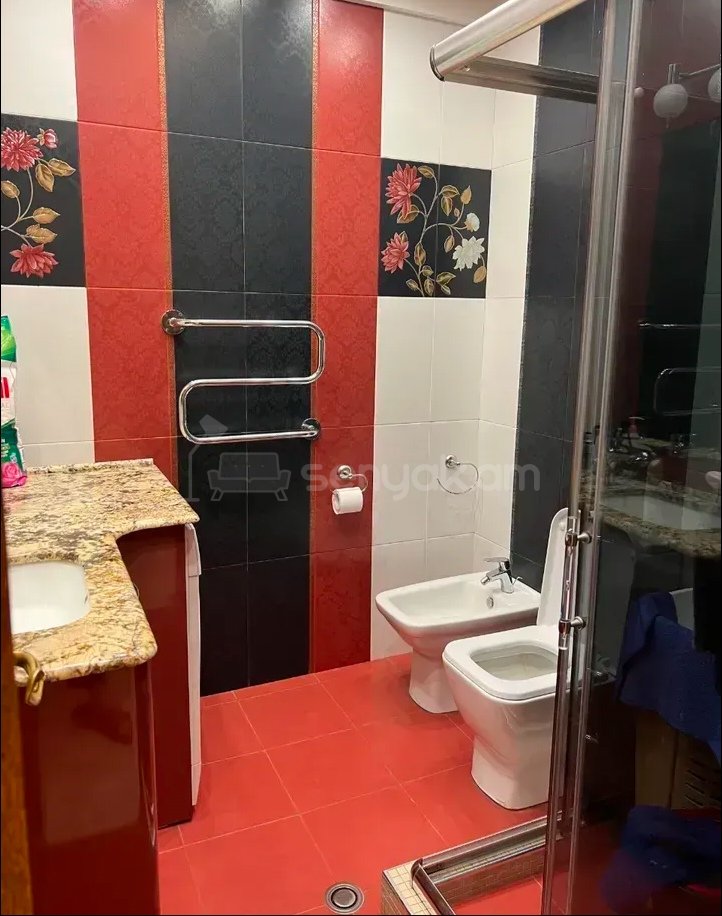 3 Սենյականոց Բնակարան, 160քմ, 10/18 հարկ, Դիզայներական Վերանորոգված, Կահավորված