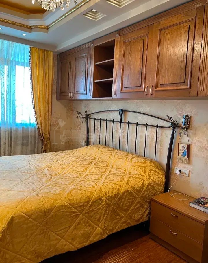 3 Սենյականոց Բնակարան, 160քմ, 10/18 հարկ, Դիզայներական Վերանորոգված, Կահավորված