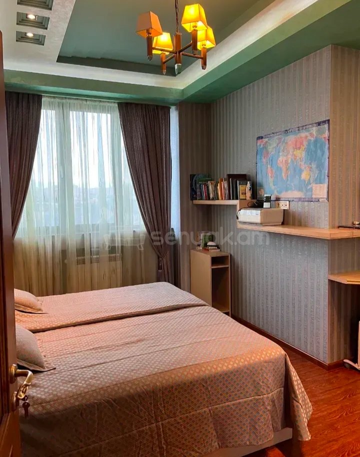 3 Սենյականոց Բնակարան, 160քմ, 10/18 հարկ, Դիզայներական Վերանորոգված, Կահավորված