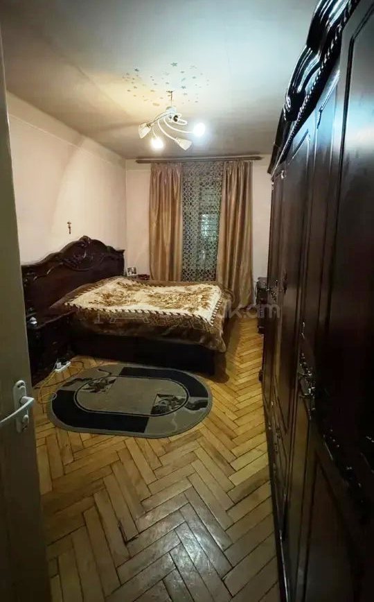 3 Սենյականոց Բնակարան Քարե Շենքում, 90քմ, 2/8 հարկ, Կոսմետիկ Վերանորոգված