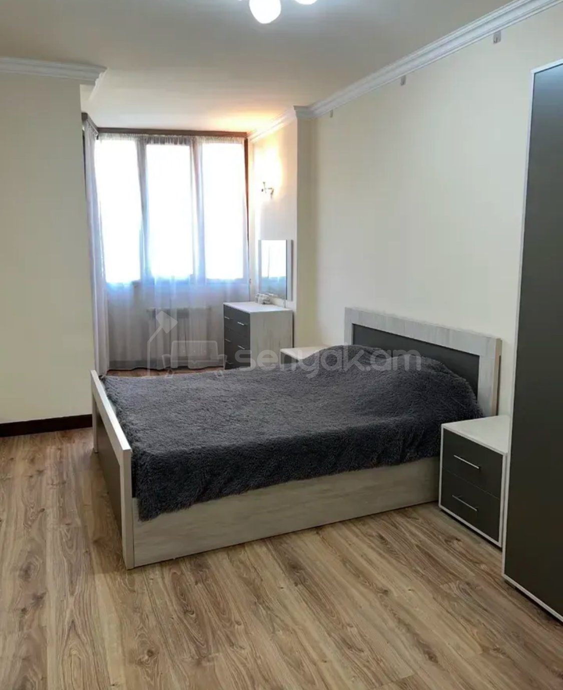 3 Սենյականոց Բնակարան, 83քմ, 4/16 հարկ, Կապիտալ Վերանորոգված, Կահավորված