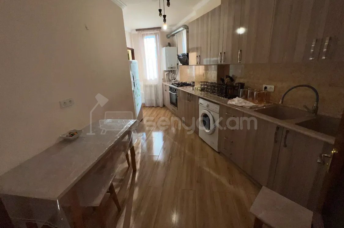 3 Սենյականոց Բնակարան, 83քմ, 4/16 հարկ, Կապիտալ Վերանորոգված, Կահավորված