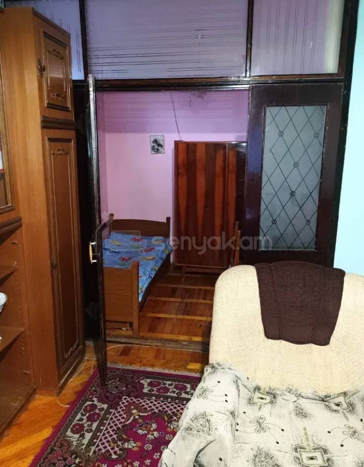 2 Սենյականոց Բնակարան Քարե Շենքում, 57քմ, 4/5 հարկ, Կոսմետիկ Վերանորոգված, Կահավորված