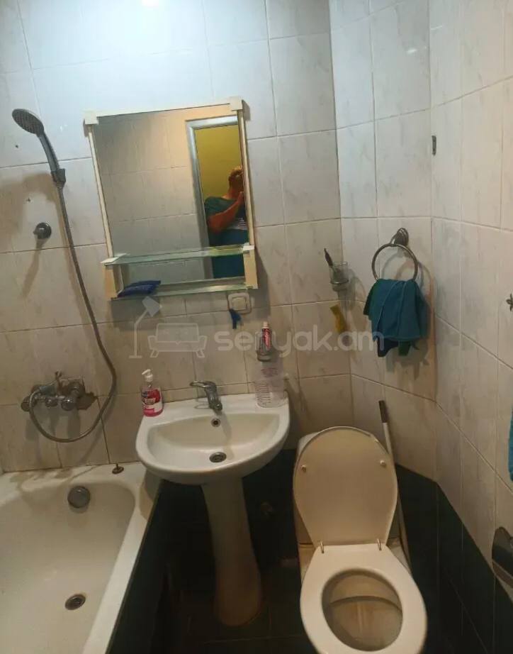 2 Սենյականոց Բնակարան Քարե Շենքում, 57քմ, 4/5 հարկ, Կոսմետիկ Վերանորոգված, Կահավորված