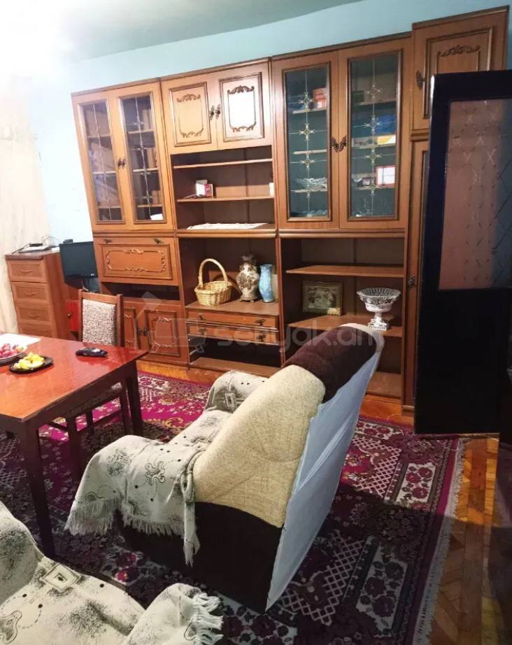 2 Սենյականոց Բնակարան Քարե Շենքում, 57քմ, 4/5 հարկ, Կոսմետիկ Վերանորոգված, Կահավորված