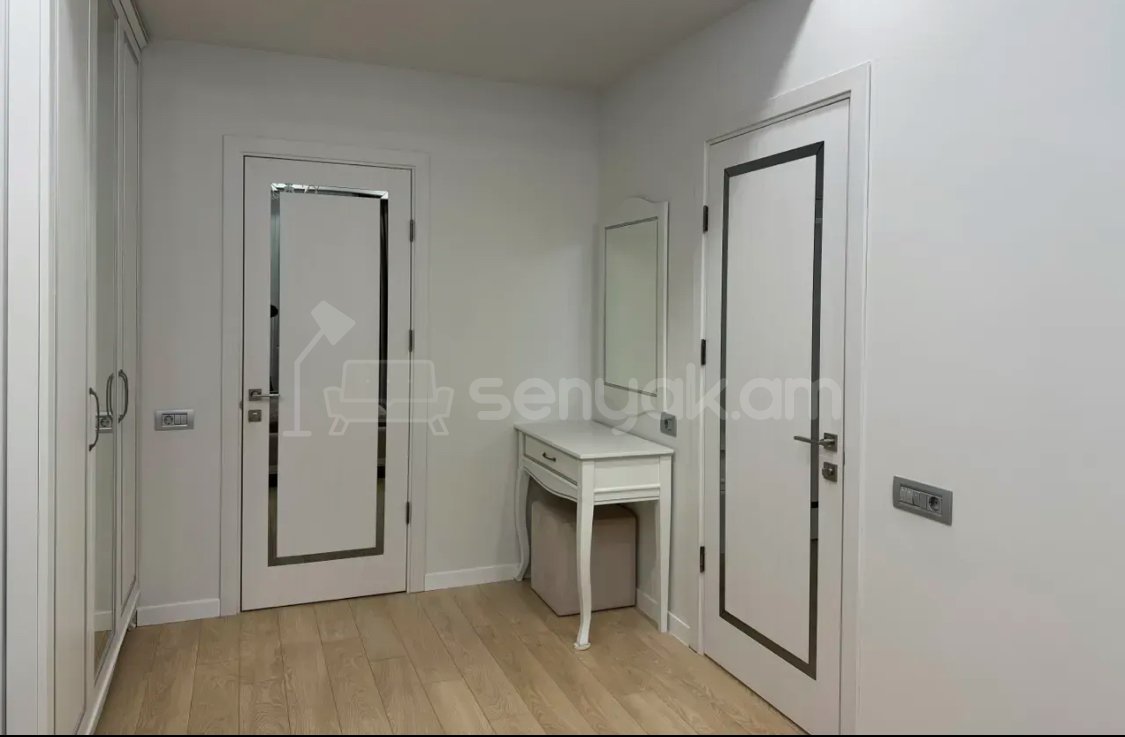 2 Սենյականոց Բնակարան Նորակառույցում, 85քմ, 17/18 հարկ, Կապիտալ Վերանորոգված, Կահավորված