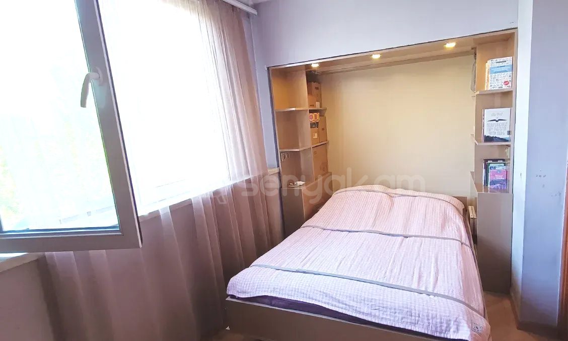 2 Սենյականոց Բնակարան Քարե Շենքում, 45քմ, 5/5 հարկ, Կապիտալ Վերանորոգված