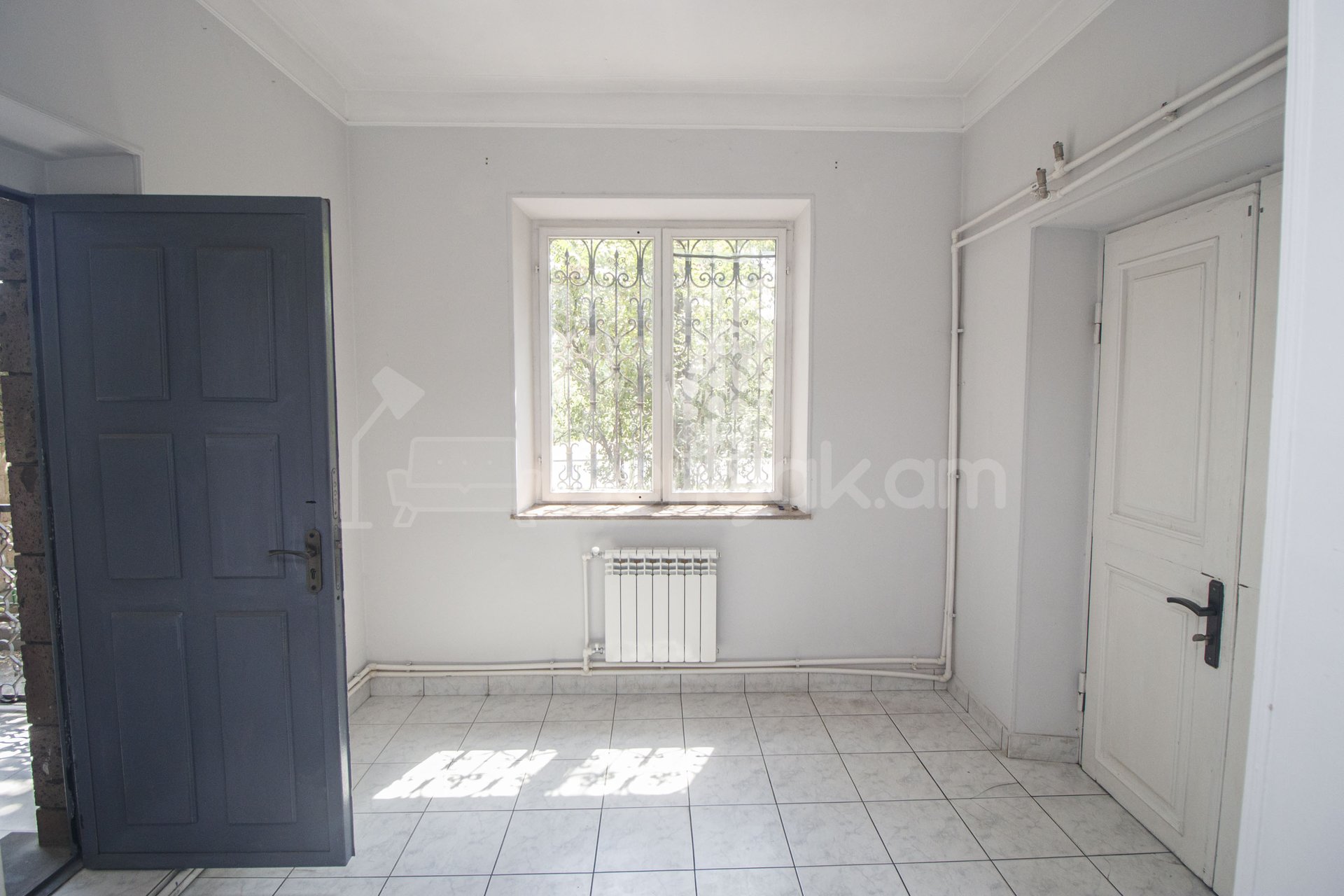 Օֆիսային Տարածք, 120քմ, Կապիտալ Վերանորոգված
