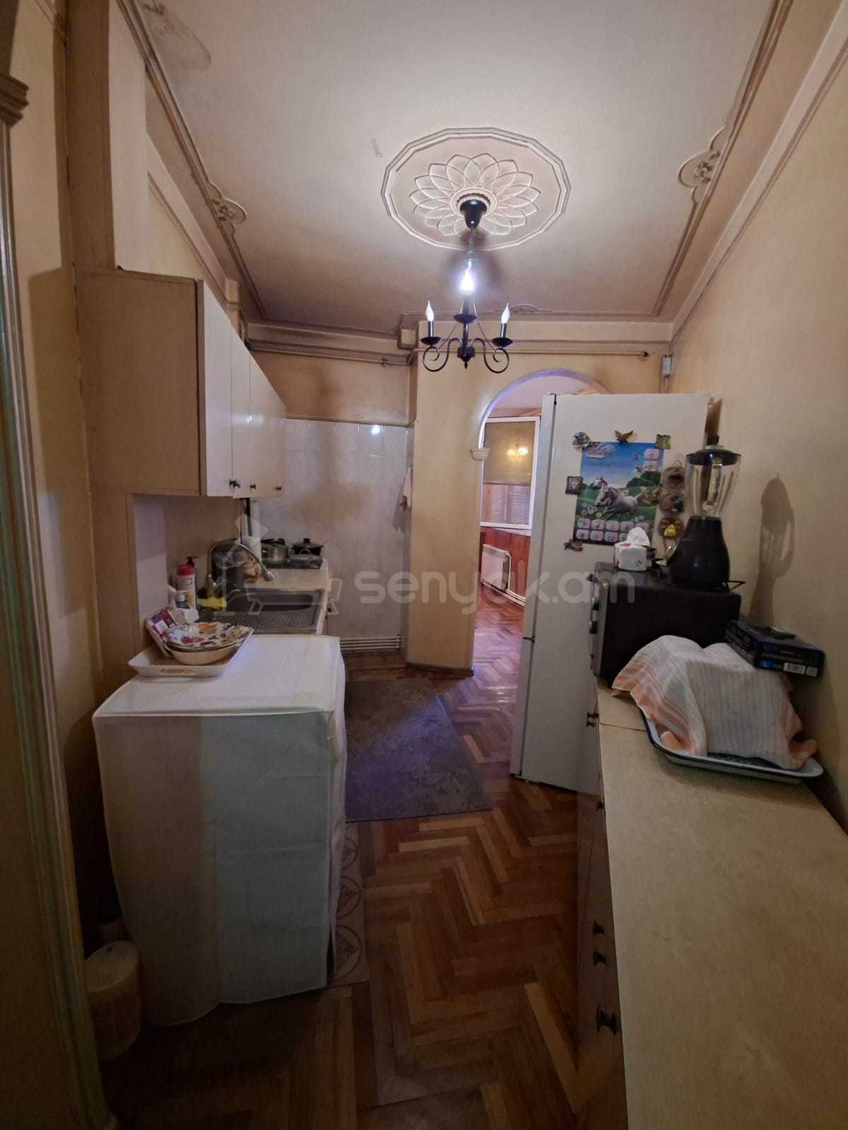 3 Սենյականոց Բնակարան, 85քմ, 7/12 հարկ, Նորմալ Վիճակում