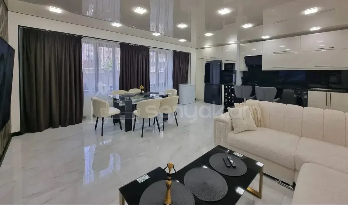 3 Սենյականոց Բնակարան, 80քմ, 1/9 հարկ, Դիզայներական Վերանորոգված, Կահավորված