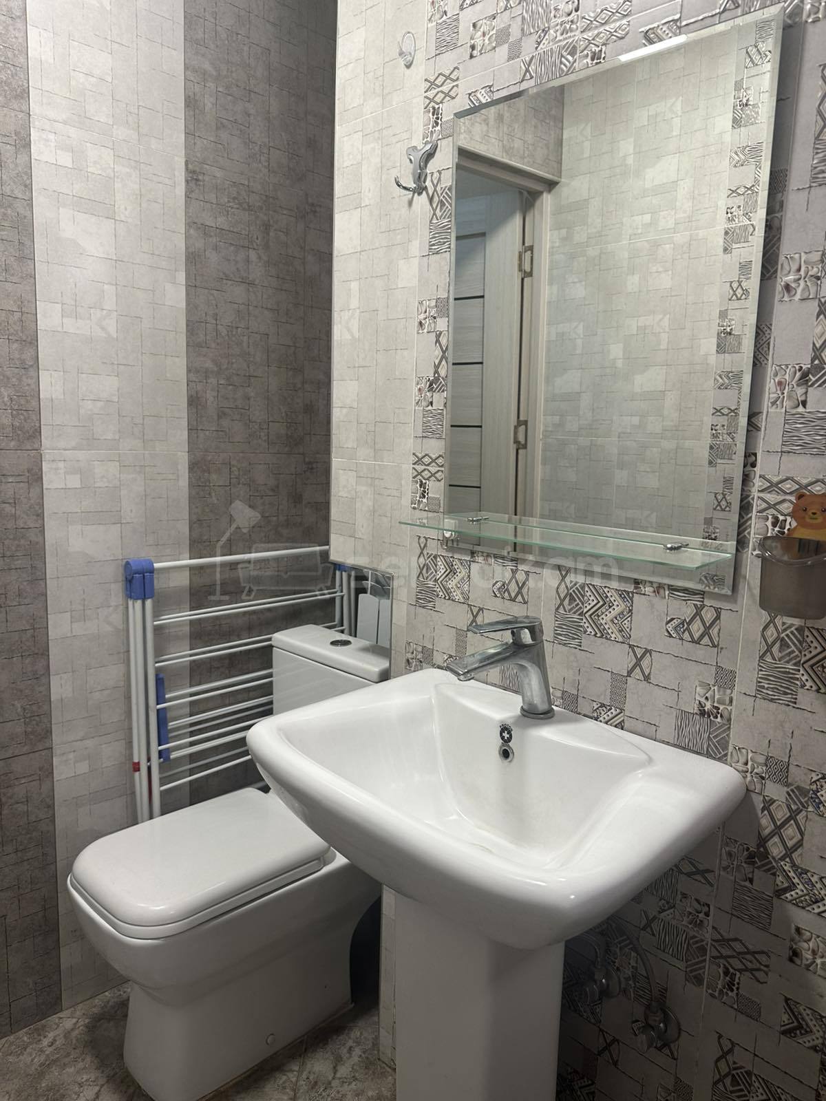 2 Սենյականոց Բնակարան Քարե Շենքում, 52քմ, 2/2 հարկ, Կապիտալ Վերանորոգված, Կահավորված