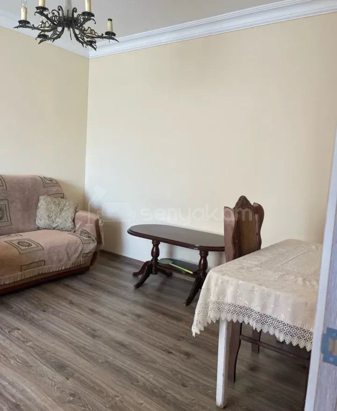 2 Սենյականոց Բնակարան, 52քմ, 2/9 հարկ, Կապիտալ Վերանորոգված, Կահավորված