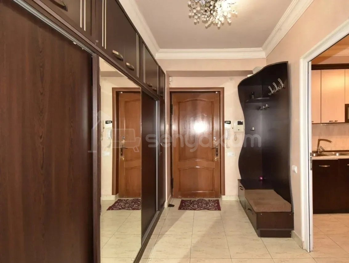 2 Սենյականոց Բնակարան, 65քմ, 12/12 հարկ, Կապիտալ Վերանորոգված, Կահավորված, Արևկող