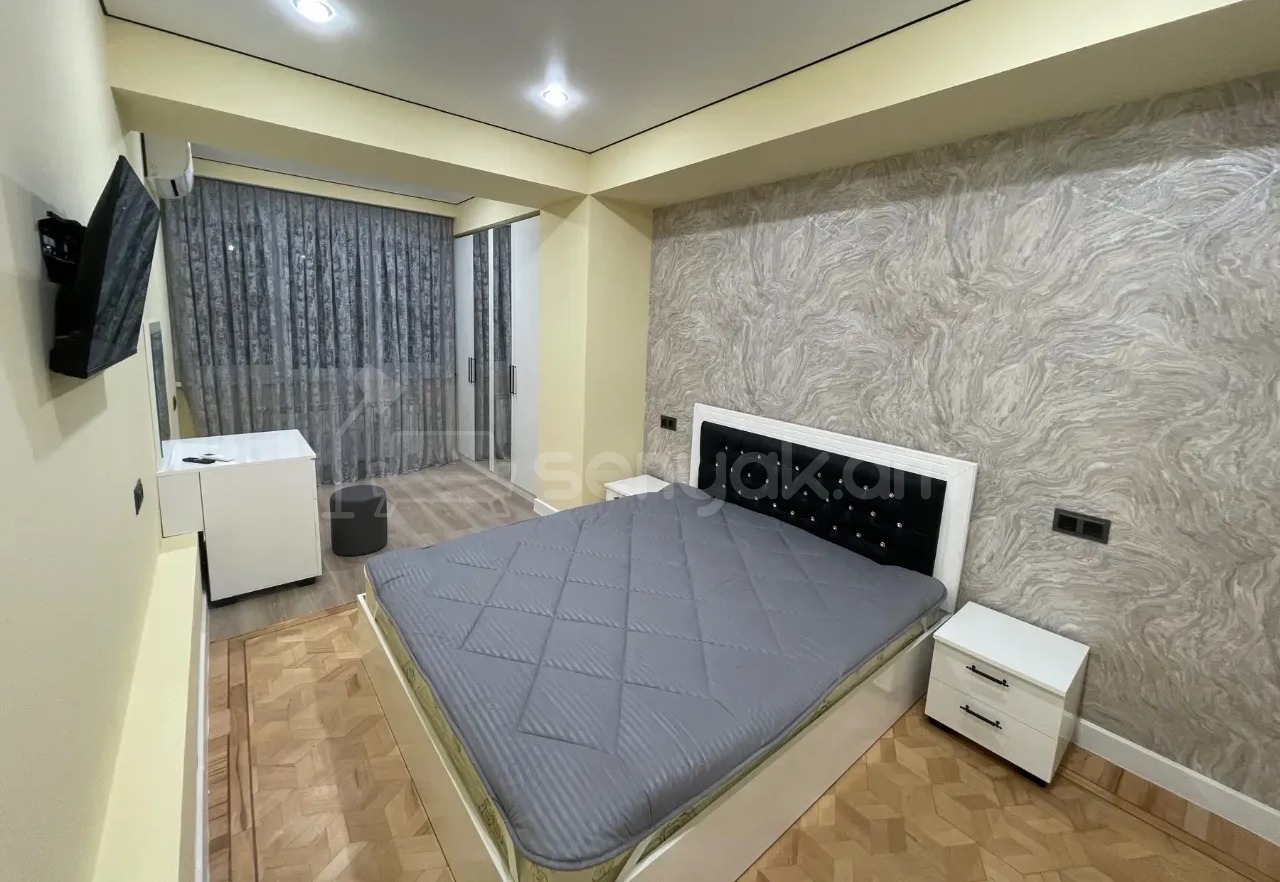 3 Սենյականոց Բնակարան, 65քմ, 3/10 հարկ, Կապիտալ Վերանորոգված