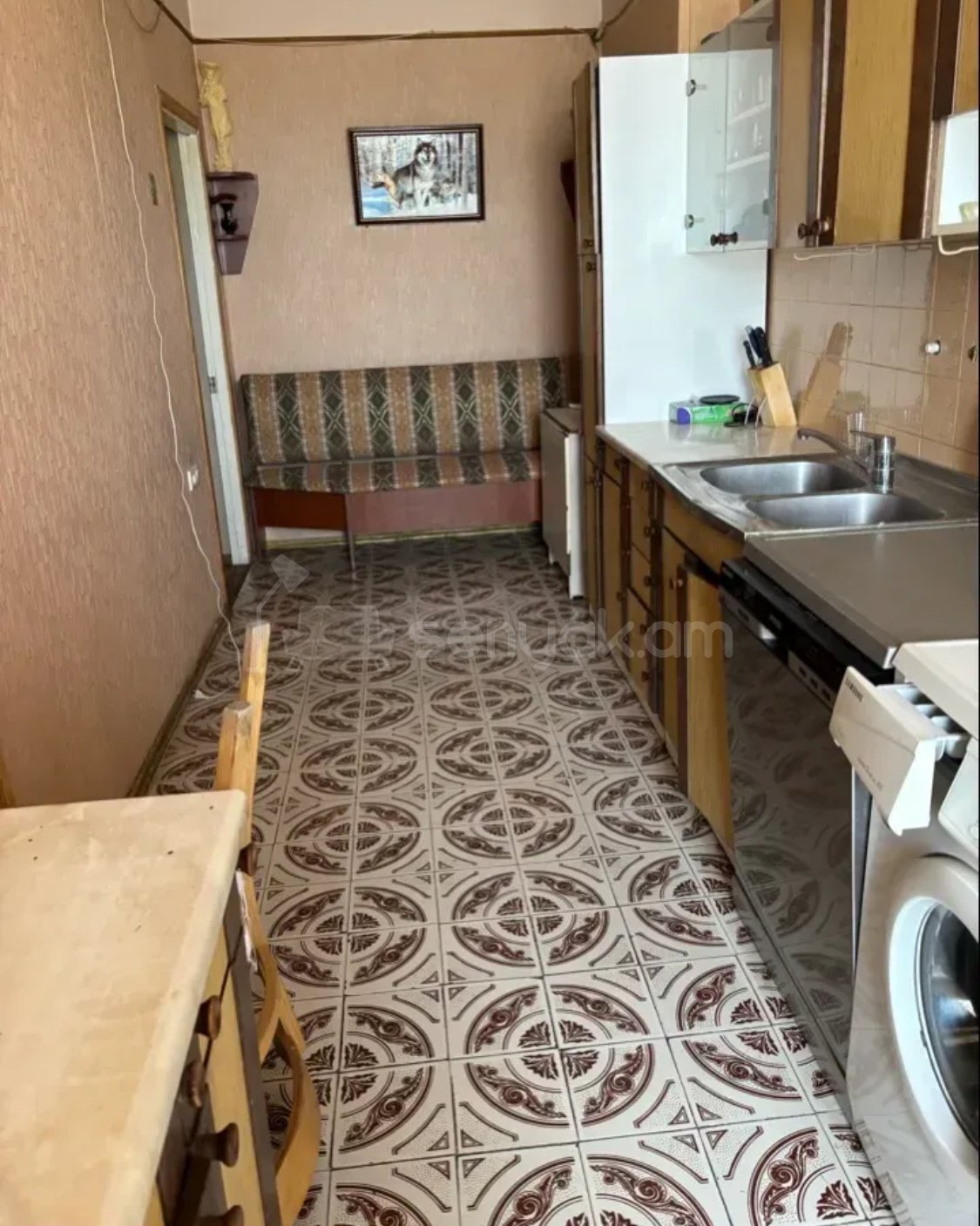 4 Սենյականոց Բնակարան, 96քմ, 6/9 հարկ, Կոսմետիկ Վերանորոգված, Կահավորված