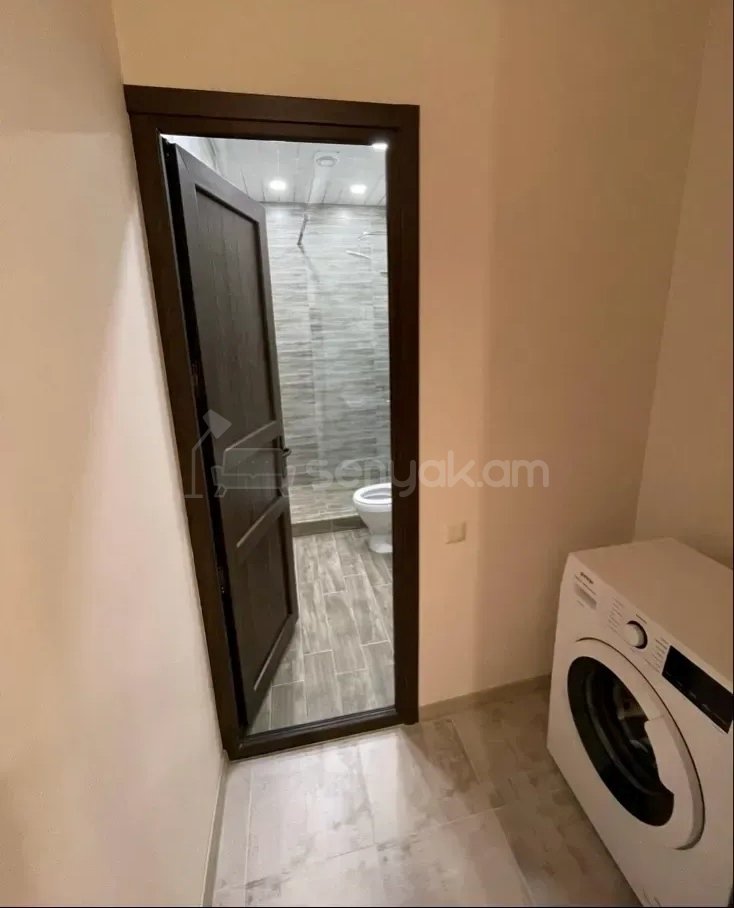 2 Սենյականոց Բնակարան Նորակառույցում, 58քմ, 3/16 հարկ, Կապիտալ Վերանորոգված