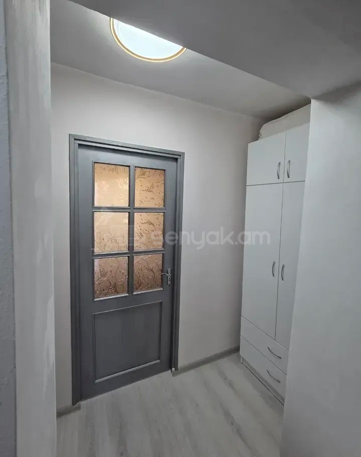 3 Սենյականոց Բնակարան, 74քմ, 2/4 հարկ, Կապիտալ Վերանորոգված