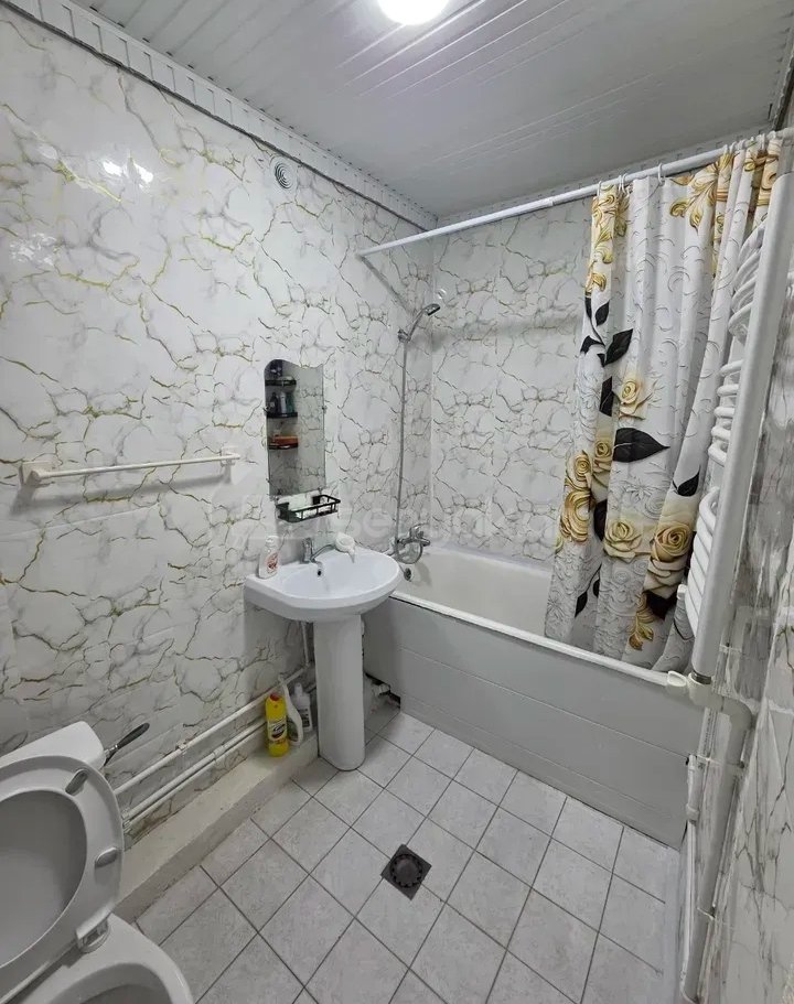 3 Սենյականոց Բնակարան, 74քմ, 2/4 հարկ, Կապիտալ Վերանորոգված