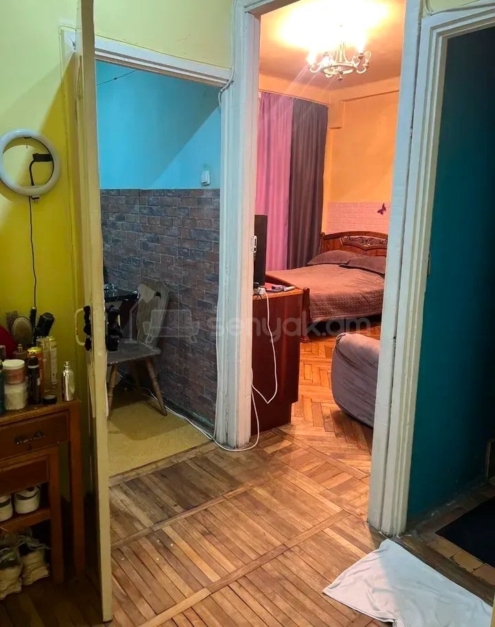 1 Սենյականոց Բնակարան, 44քմ, 9/9 հարկ, Պետական Վիճակում