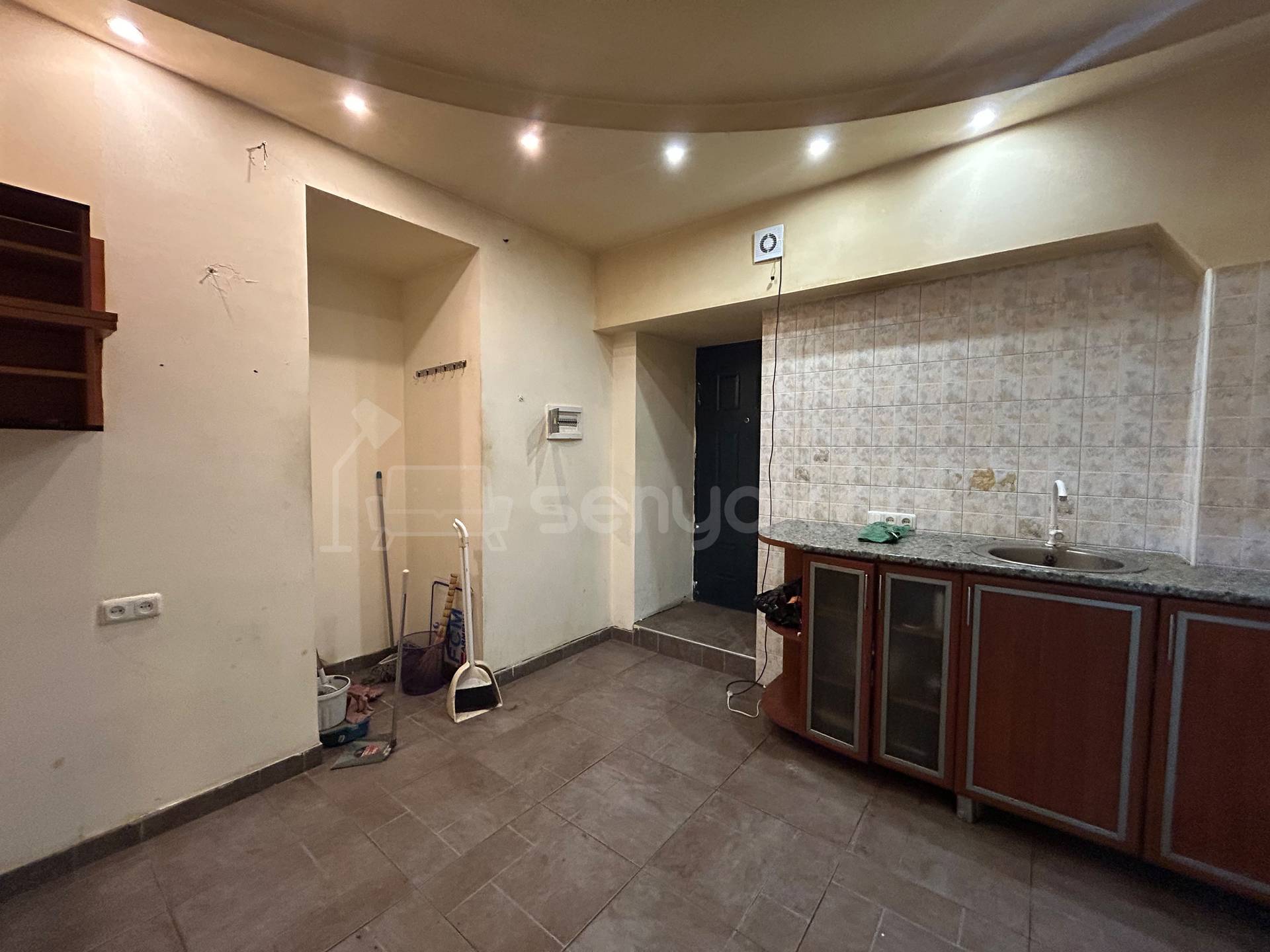 Օֆիսային Տարածք, 70քմ