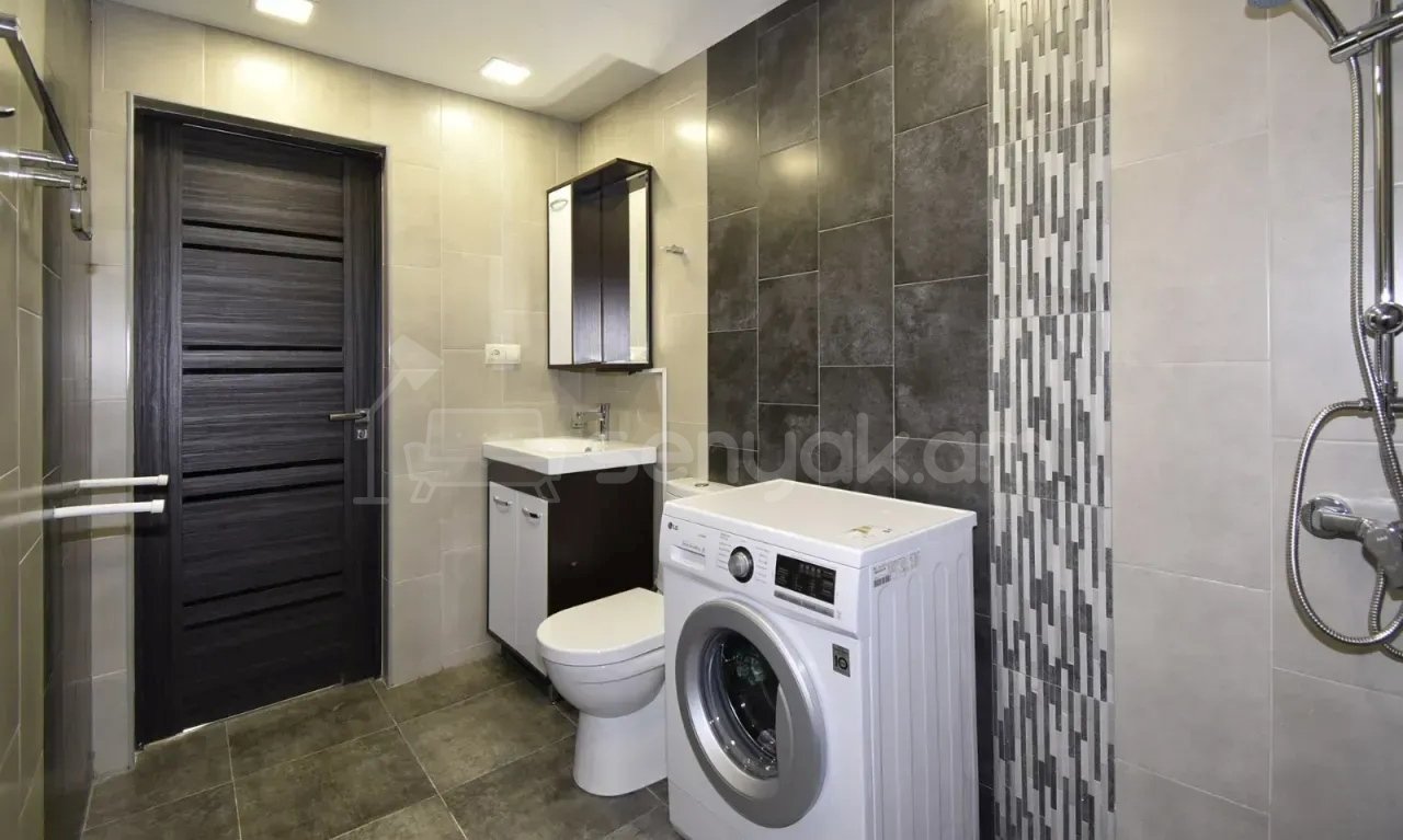 3 Սենյականոց Բնակարան Նորակառույցում, 65քմ, 9/12 հարկ, Կապիտալ Վերանորոգված