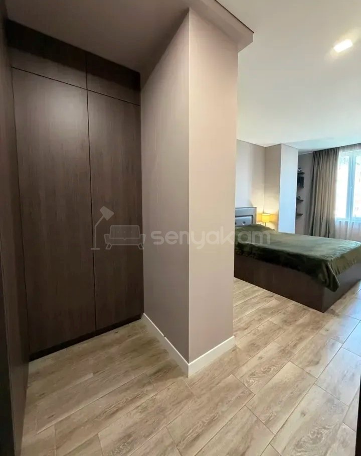 4 Սենյականոց Բնակարան Նորակառույցում, 100քմ, 8/12 հարկ, Կապիտալ Վերանորոգված