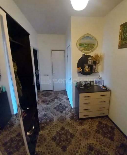 3 Սենյականոց Բնակարան, 73քմ, 5/9 հարկ, Նորմալ Վիճակում