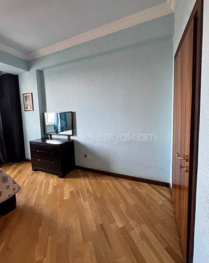 4 Սենյականոց Բնակարան, 120քմ, 9/10 հարկ, Կապիտալ Վերանորոգված