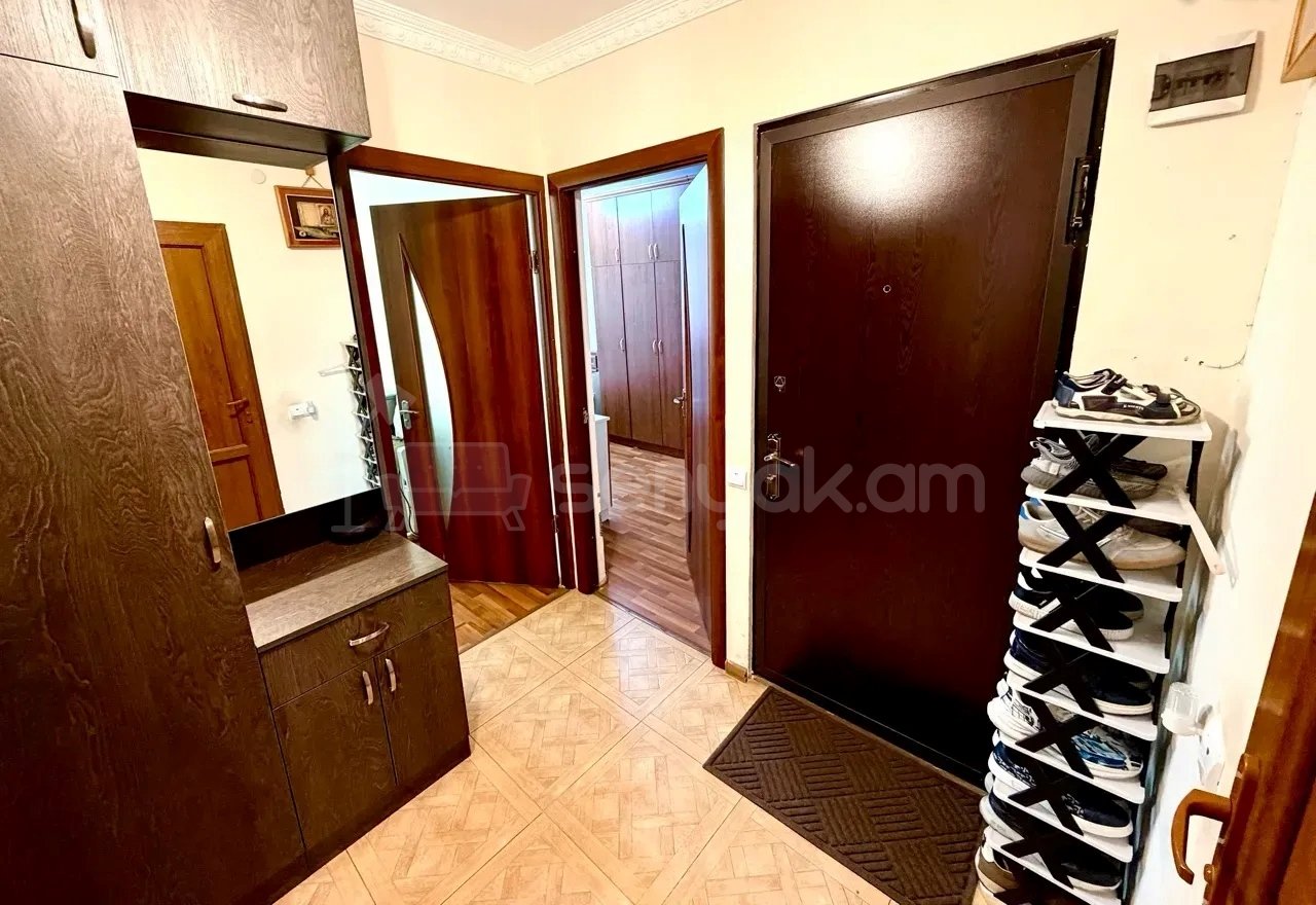 3 Սենյականոց Բնակարան, 65քմ, 3/5 հարկ, Կապիտալ Վերանորոգված