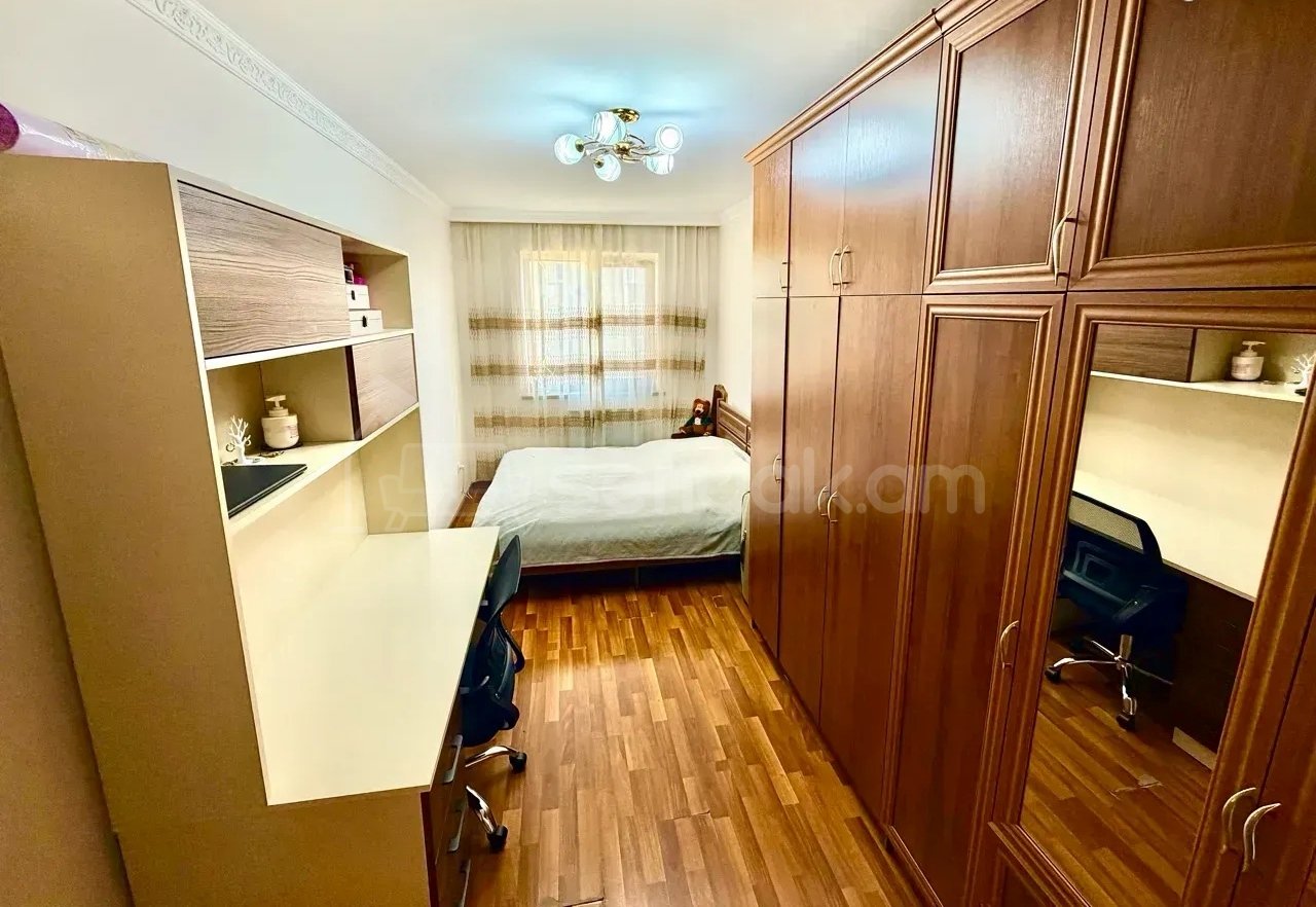 3 Սենյականոց Բնակարան, 65քմ, 3/5 հարկ, Կապիտալ Վերանորոգված
