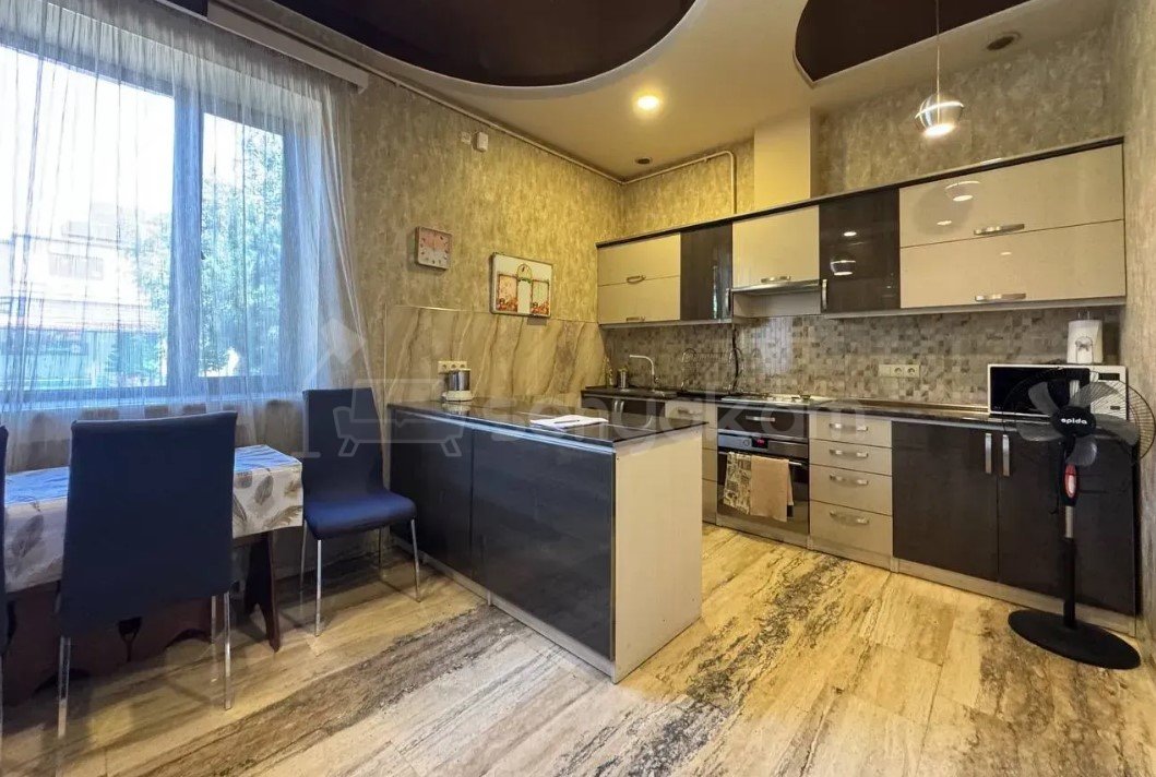 5 Սենյականոց Նորակառույց Շքեղ Առանձնատուն, 506քմ, Կահավորված, Ավտոտնակով