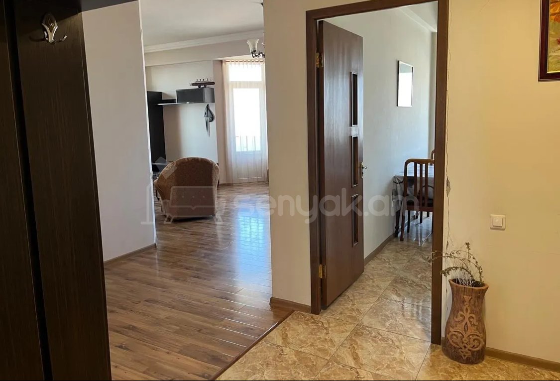 3 Սենյականոց Բնակարան Նորակառույցում, 107քմ, 6/10 հարկ, Կապիտալ Վերանորոգված, Կահավորված, Արևկող