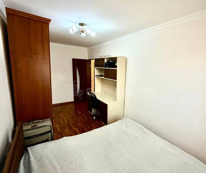 3 Սենյականոց Բնակարան, 65քմ, 3/5 հարկ, Կոսմետիկ Վերանորոգված