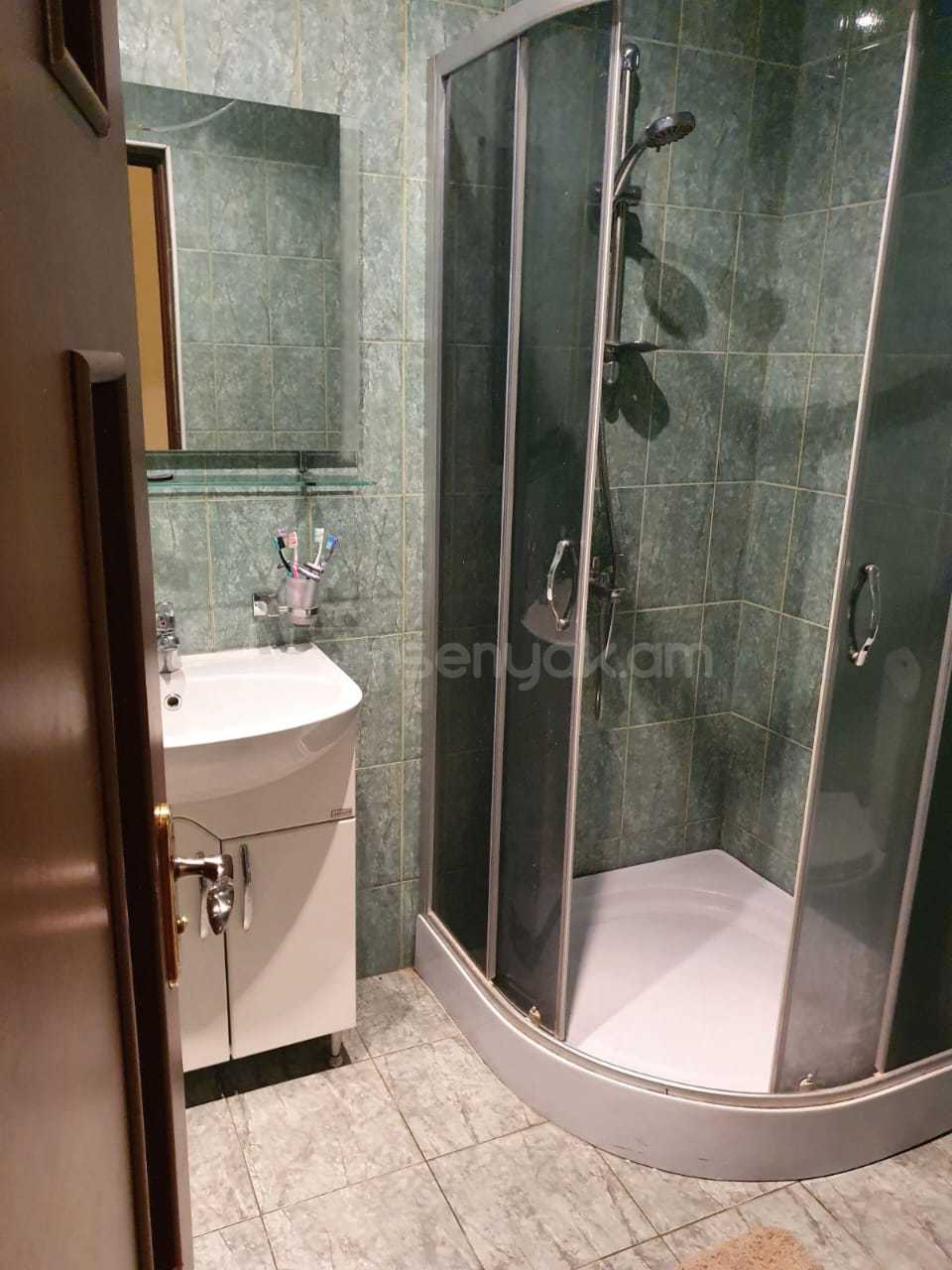 3 Սենյականոց Բնակարան Նորակառույցում, 80քմ, 3/14 հարկ, Կապիտալ Վերանորոգված, Կահավորված, Արևկող