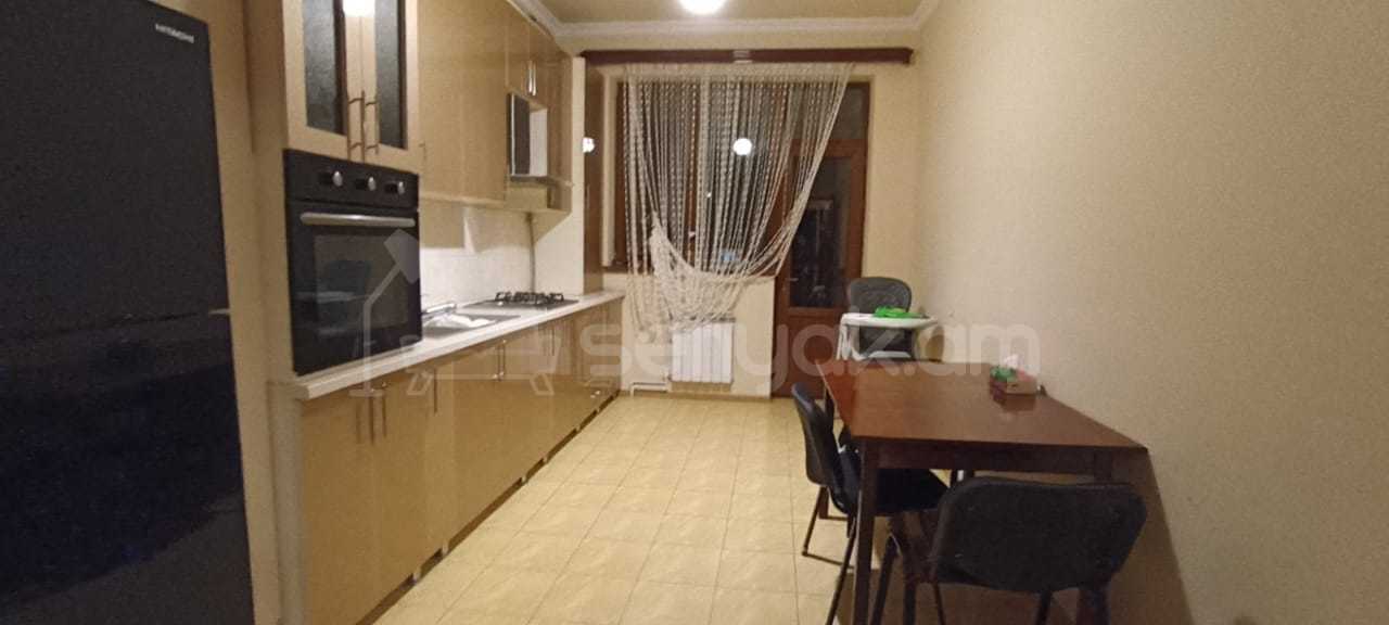 3 Սենյականոց Բնակարան Նորակառույցում, 80քմ, 3/14 հարկ, Կապիտալ Վերանորոգված, Կահավորված, Արևկող