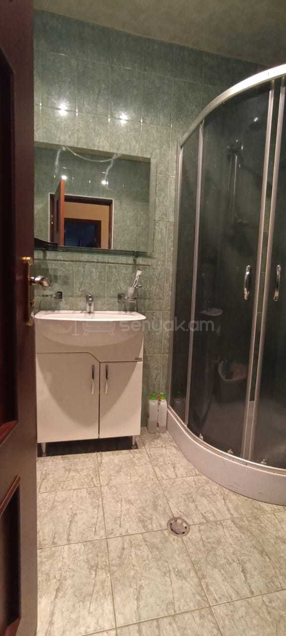 3 Սենյականոց Բնակարան Նորակառույցում, 80քմ, 3/14 հարկ, Կապիտալ Վերանորոգված, Կահավորված, Արևկող