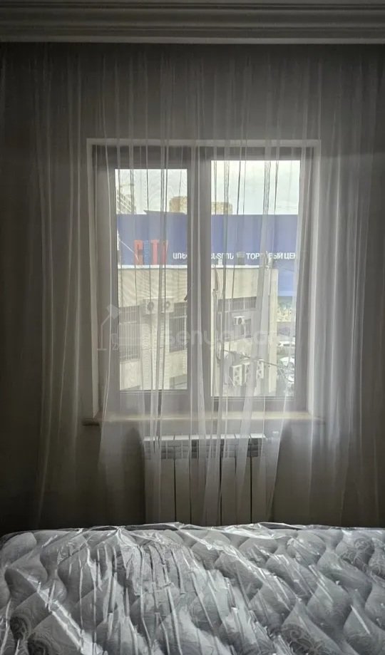 2 Սենյականոց Բնակարան Քարե Շենքում, 72քմ, 3/9 հարկ, Կապիտալ Վերանորոգված, Կահավորված