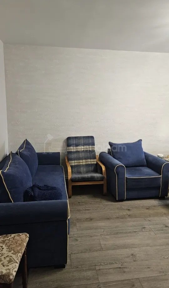 2 Սենյականոց Բնակարան Քարե Շենքում, 72քմ, 3/9 հարկ, Կապիտալ Վերանորոգված, Կահավորված