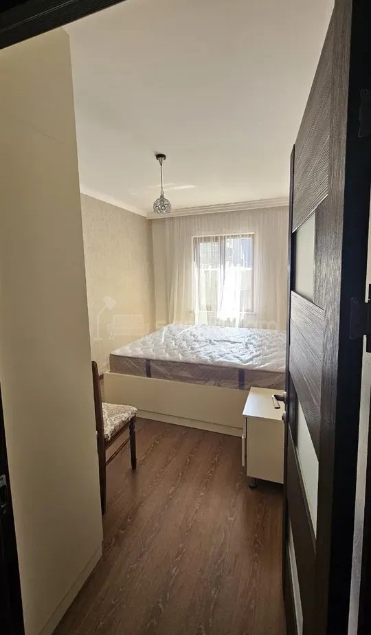 2 Սենյականոց Բնակարան Քարե Շենքում, 72քմ, 3/9 հարկ, Կապիտալ Վերանորոգված, Կահավորված