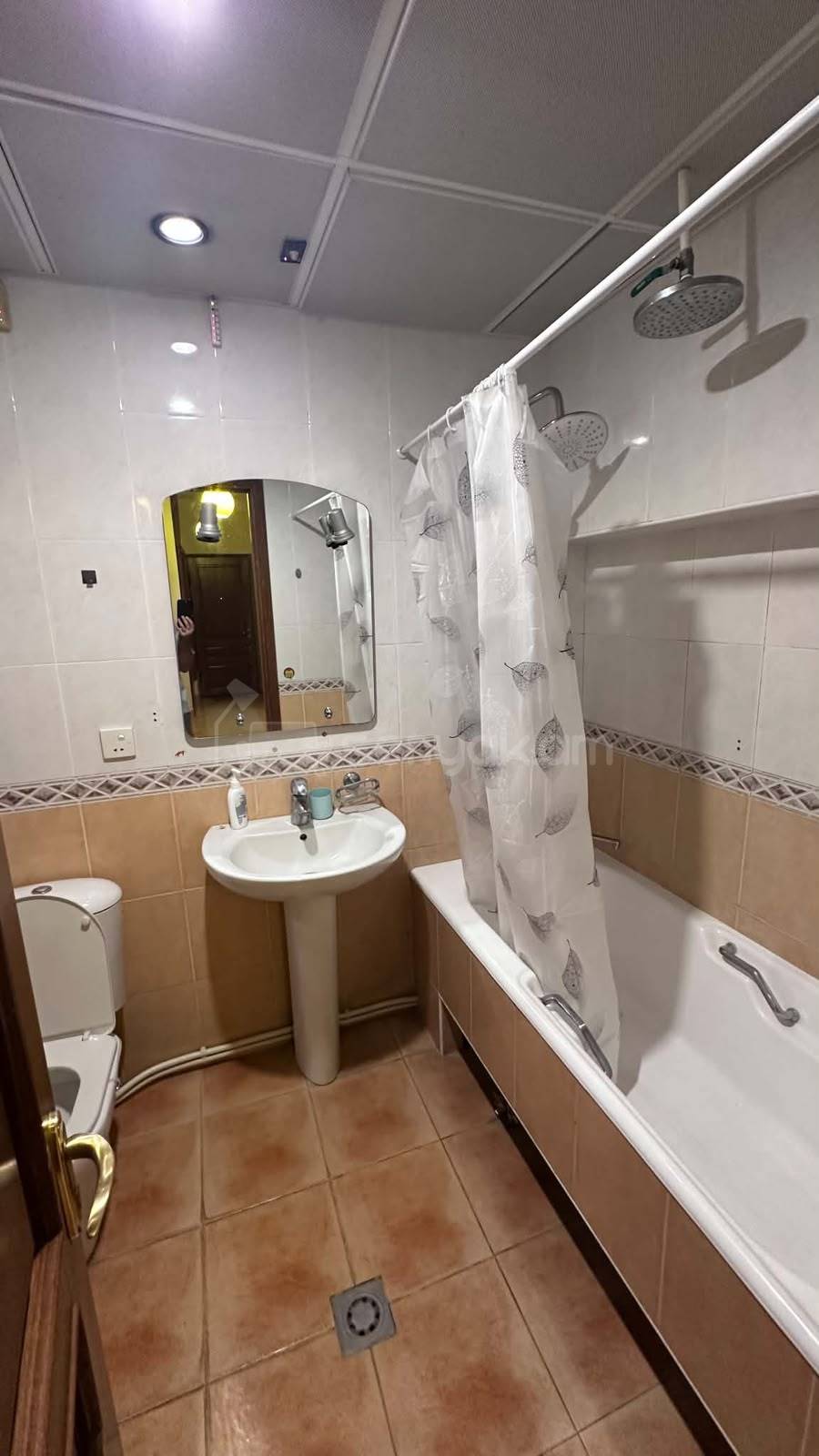 3 Սենյականոց Բնակարան Քարե Շենքում, 108քմ, 4/5 հարկ, Կոսմետիկ Վերանորոգված, Կահավորված, Արևկող